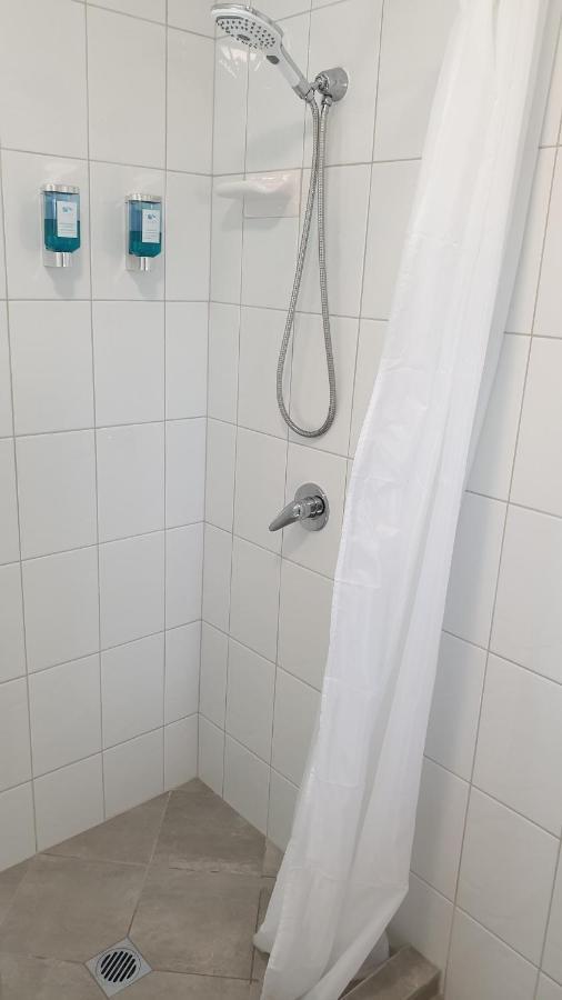 Sail Inn Motel Yeppoon Room photo