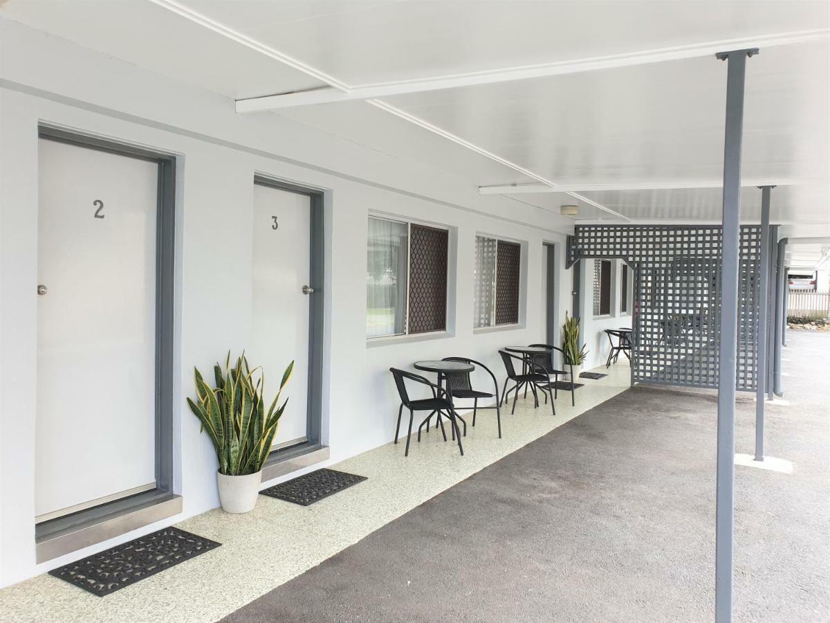 Sail Inn Motel Yeppoon Exterior photo